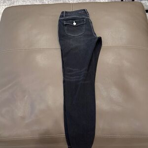 Woman’s black jeans